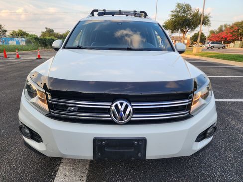 Used 2016 Volkswagen Tiguan R-Line FWD image 2