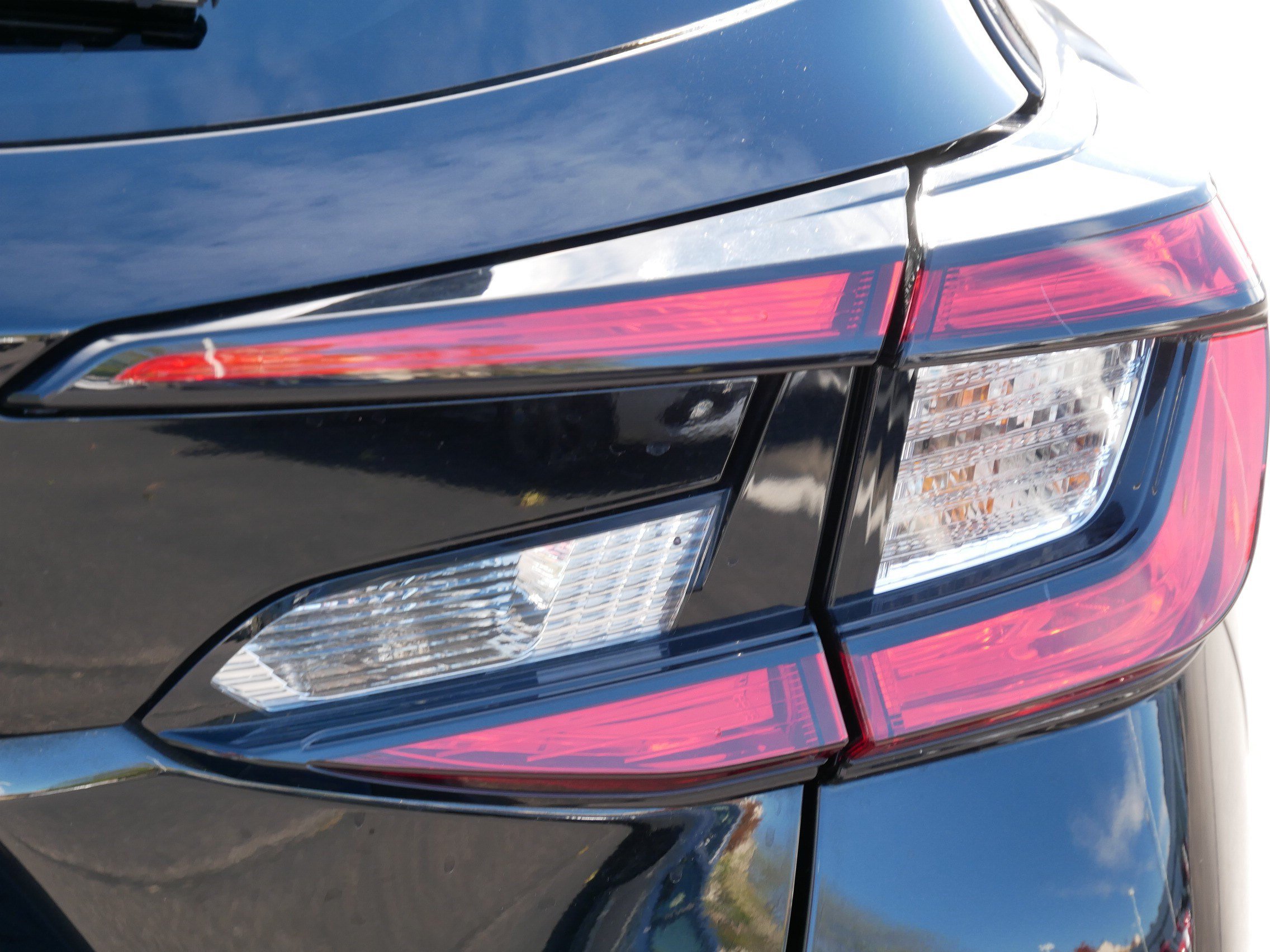 Certified 2024 Subaru Crosstrek 2.5i Wilderness w/ Crosstrek Mirror Package AWD/4WD image 17