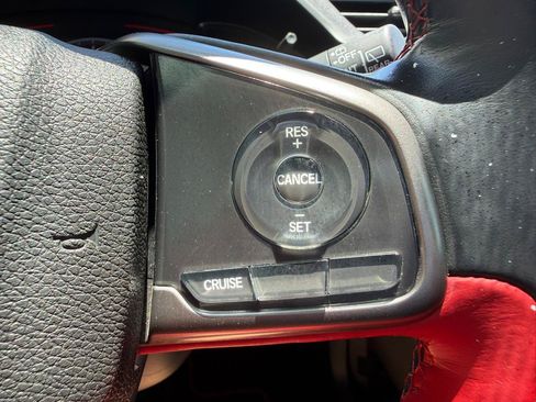 Used 2019 Honda Civic Type R image 36