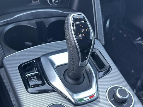 Used 2025 Alfa Romeo Stelvio Sprint AWD/4WD image 26