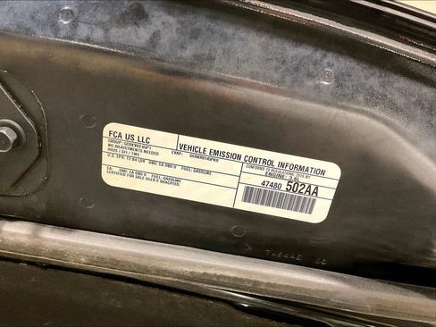 Used 2016 Chrysler 300 C AWD/4WD image 32