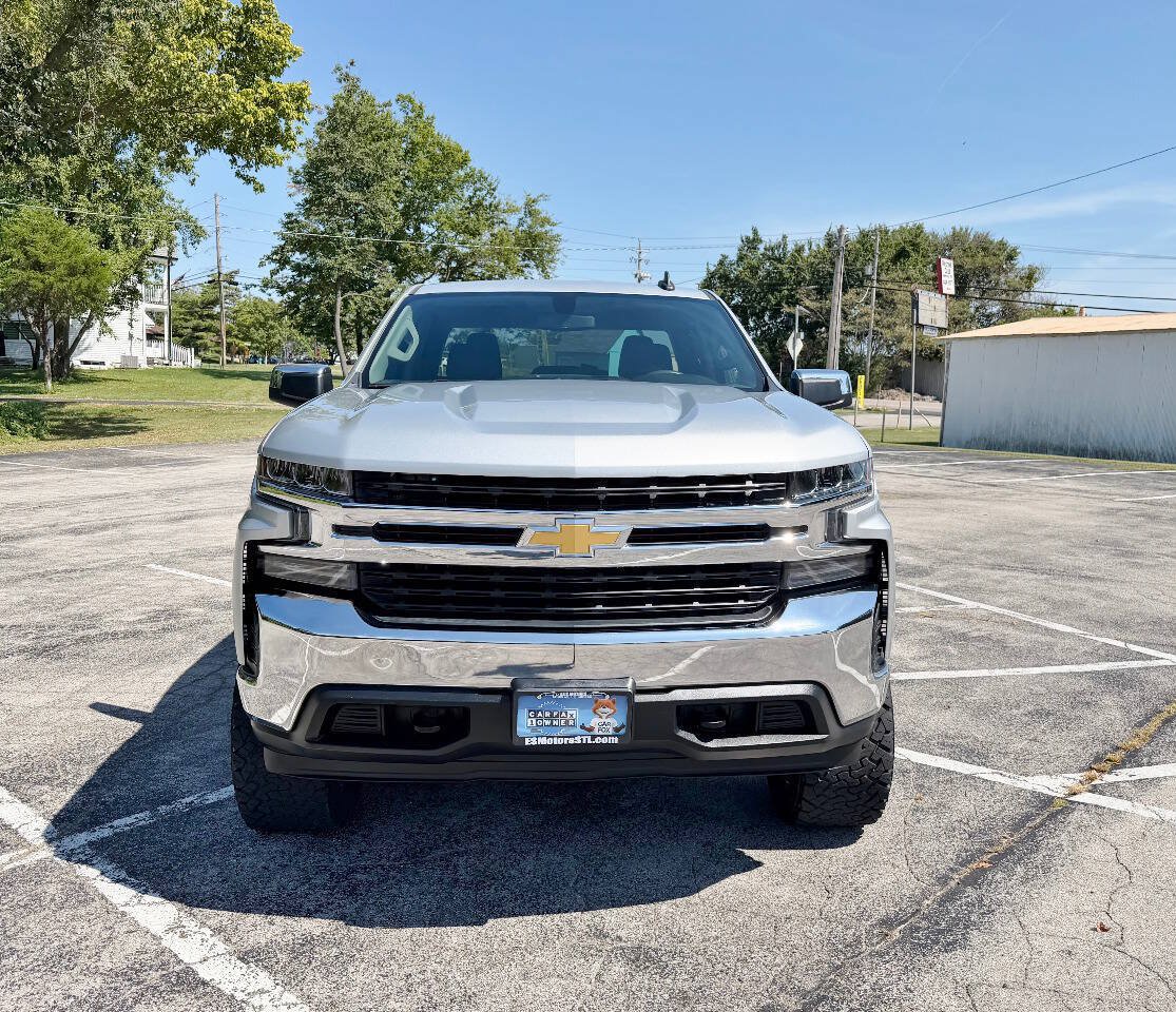 Used 2020 Chevrolet Silverado 1500 LT w/ Trailering Package AWD/4WD image 2