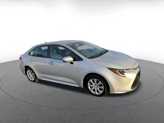 Used 2025 Toyota Corolla LE video 2