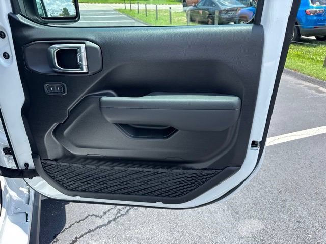 New 2026 Jeep Gladiator Sport AWD/4WD image 9