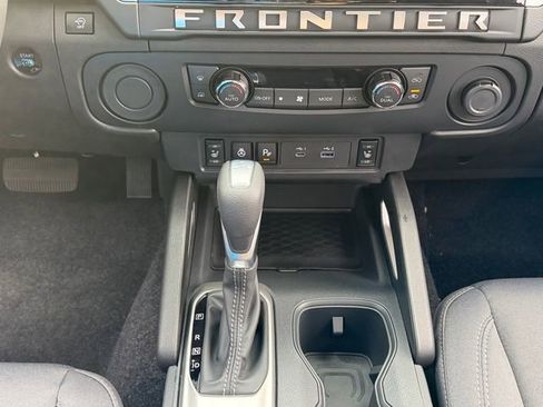 New 2026 Nissan Frontier SV w/ SV Convenience Package RWD image 17