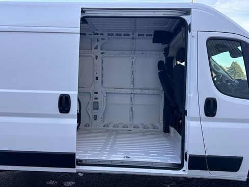 New 2026 RAM ProMaster 2500 w/ Convenience Group FWD image 13