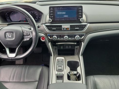 Used 2021 Honda Accord Touring image 21
