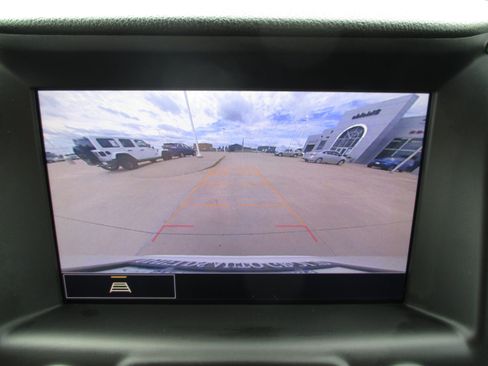 Used 2024 GMC Terrain SLE w/ Driver Convenience Package AWD/4WD image 25