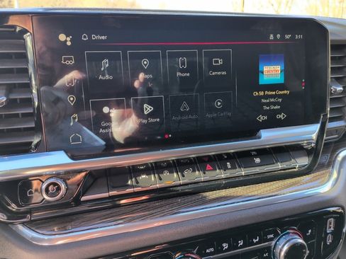 Used 2024 GMC Sierra 1500 Elevation image 18