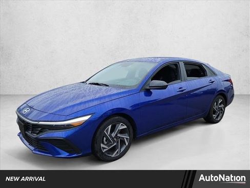 Used 2025 Hyundai Elantra Sport w/ Cargo Package image 1