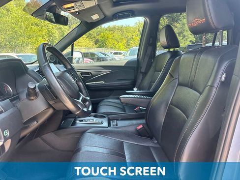 Used 2022 Honda Pilot TrailSport image 4