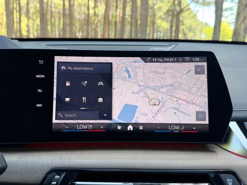 New 2026 BMW X1 xDrive28i w/ Technology Package AWD/4WD image 5