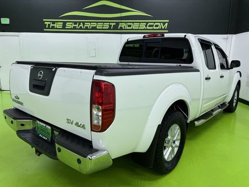 Used 2016 Nissan Frontier SV w/ SV Value Truck Package AWD/4WD image 9