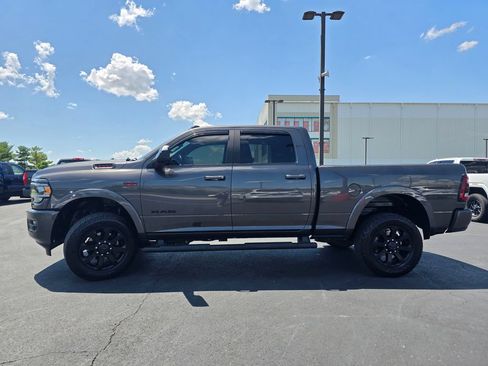 Used 2022 RAM 2500 Laramie w/ Night Edition AWD/4WD image 5