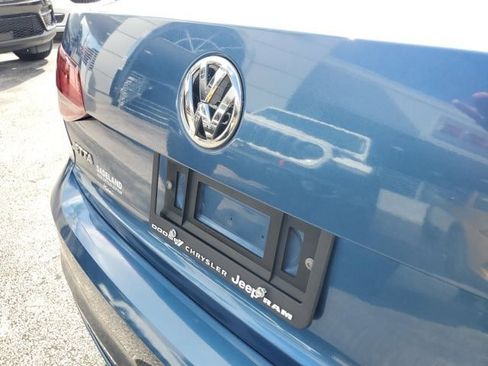 Used 2016 Volkswagen Jetta S image 10