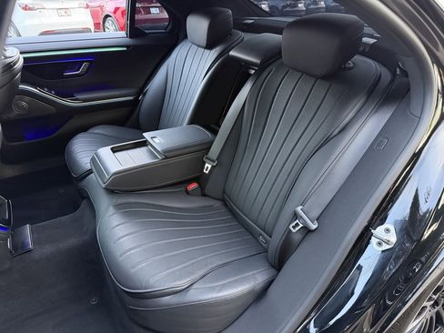 Used 2023 Mercedes-Benz S 500 S 500 w/ AMG Line image 30