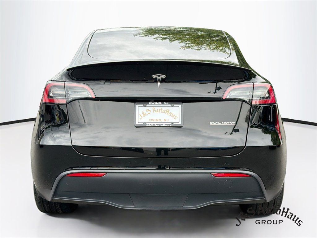 Used 2023 Tesla Model Y Performance AWD/4WD image 6