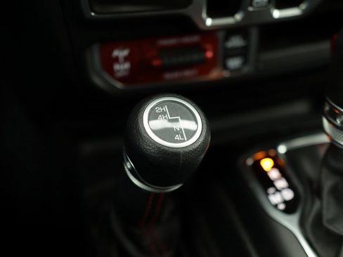 Used 2021 Jeep Wrangler Unlimited Rubicon w/ Cold Weather Group image 20