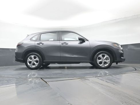 Certified 2024 Honda HR-V LX image 33