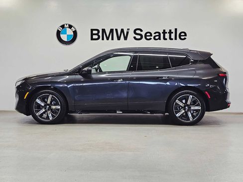 New 2026 BMW iX xDrive45 image 3