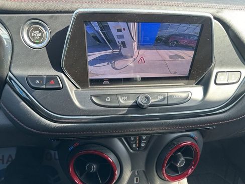 Used 2022 Chevrolet Blazer RS w/ Enhanced Convenience Package image 11