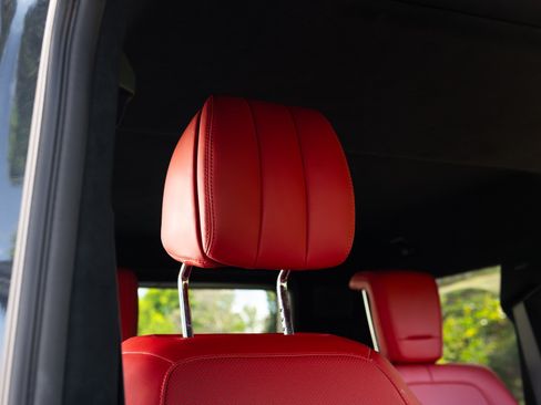 Used 2024 Mercedes-Benz G 550 image 60