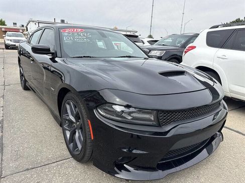 Used 2019 Dodge Charger R/T w/ Driver Confidence Group RWD image 10