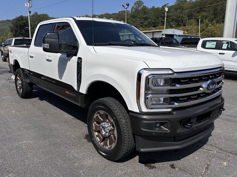 Used 2024 Ford F250 King Ranch image 4