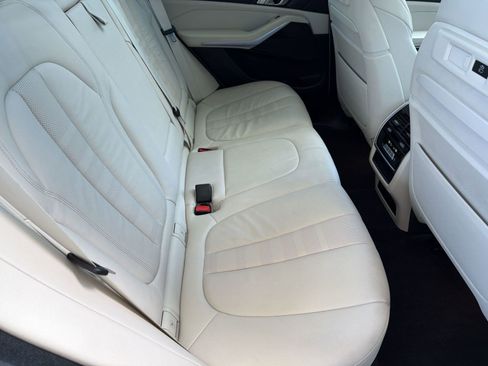 Used 2020 BMW X5 sDrive40i w/ Premium Package RWD image 31