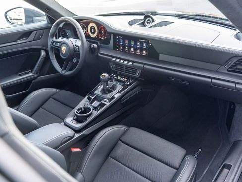Used 2026 Porsche 911 GT3 RWD image 11