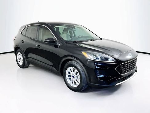 Certified 2020 Ford Escape SE image 23