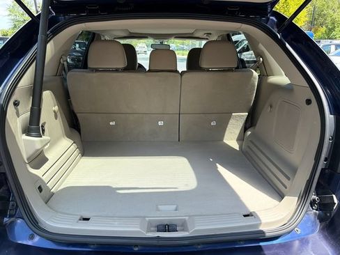 Used 2011 Lincoln MKX 2WD w/ 102A Rapid Spec Order Code image 16