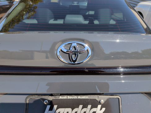 Used 2026 Toyota Corolla LE FWD image 36