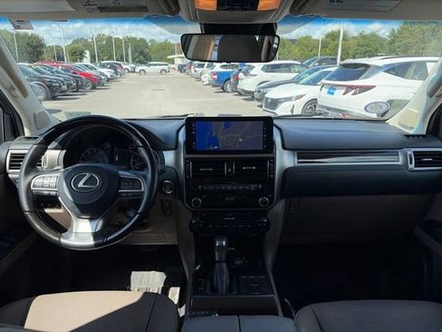 Used 2022 Lexus GX 460 Premium w/ Premium Package AWD/4WD image 26