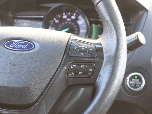 Used 2018 Ford Explorer XLT w/ Equipment Group 202A image 25