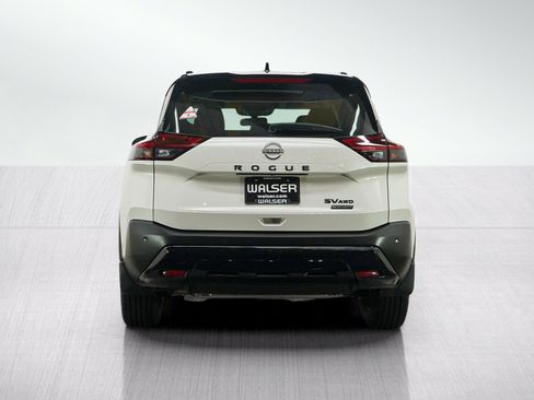 Used 2023 Nissan Rogue SV w/ SV Premium B Package AWD/4WD image 4