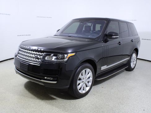 Used 2016 Land Rover Range Rover HSE image 4