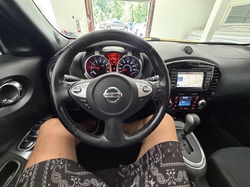 Used 2015 Nissan Juke SV w/ Technology Package AWD/4WD image 26