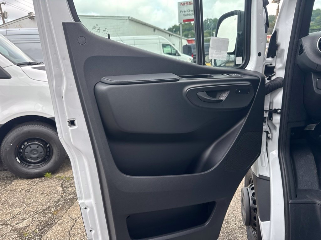 New 2026 Mercedes-Benz Sprinter 3500 image 10
