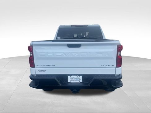 Used 2026 Chevrolet Silverado 1500 Custom Trail Boss AWD/4WD image 4