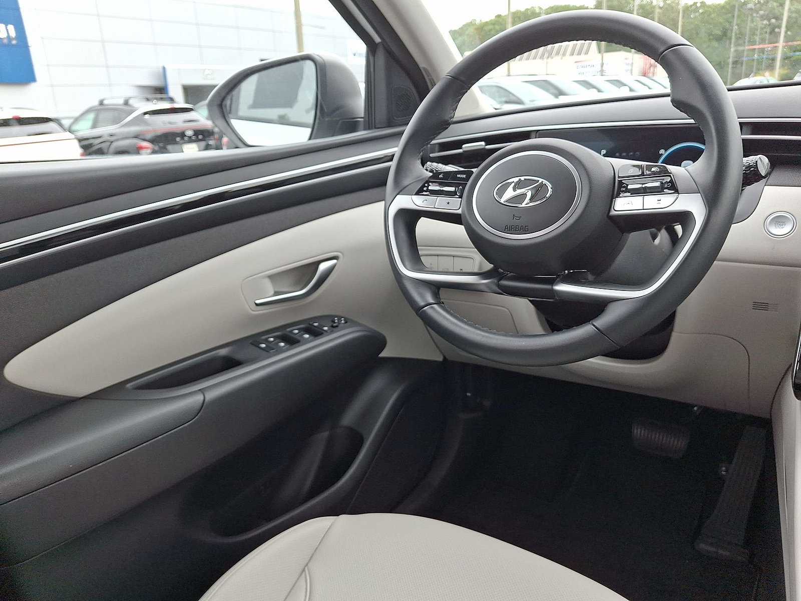 Certified 2024 Hyundai Tucson SEL w/ Convenience Package AWD/4WD image 15