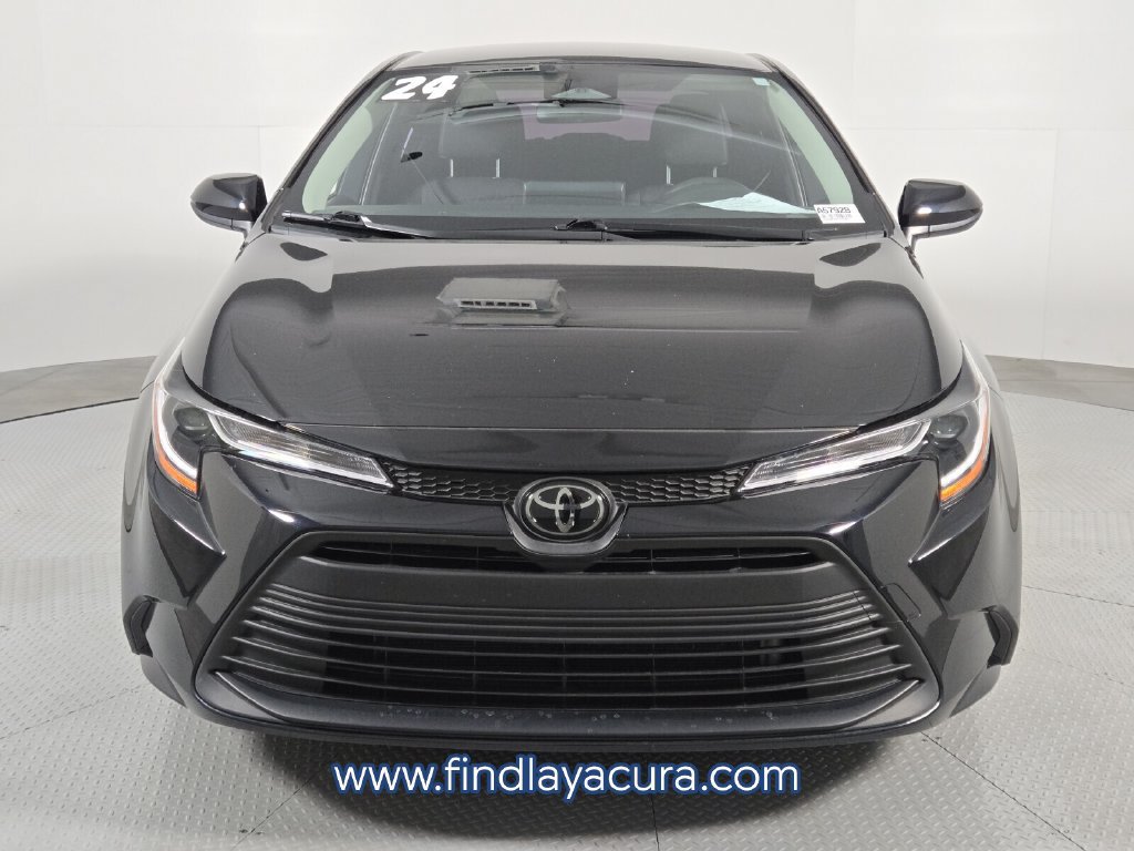 Used 2024 Toyota Corolla LE FWD image 10