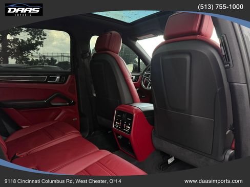 Used 2019 Porsche Cayenne AWD/4WD image 61