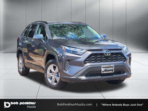 Used 2025 Toyota RAV4 XLE w/ Convenience Package AWD/4WD image 1