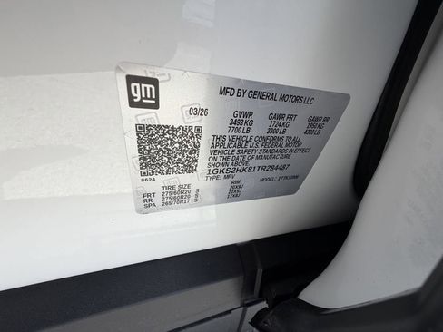 New 2026 GMC Yukon XL AT4 w/ AT4 Premium Plus Package AWD/4WD image 37