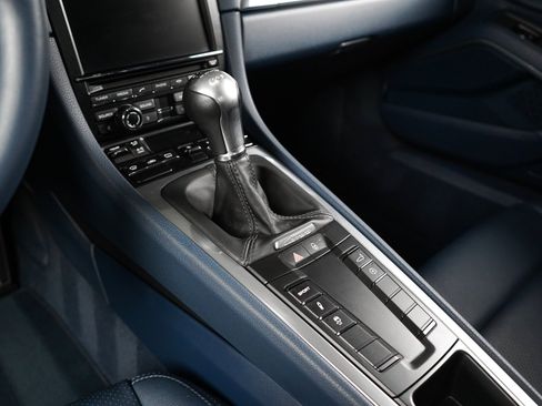 Used 2015 Porsche 911 Carrera S RWD image 63