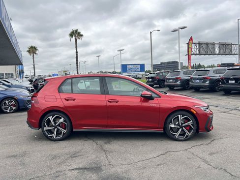New 2026 Volkswagen GTI SE FWD image 28