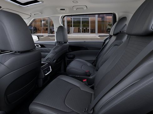 New 2026 Kia Carnival SX Prestige FWD image 18