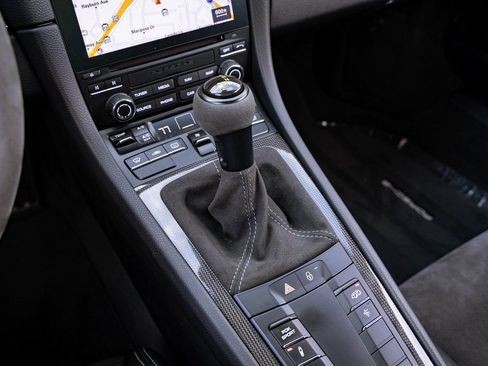 Used 2018 Porsche 911 GT3 image 15