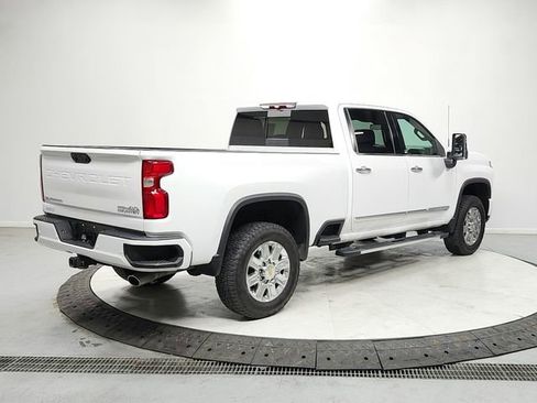 Used 2024 Chevrolet Silverado 2500 High Country image 7